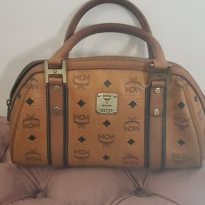 MCM ALMA BAG